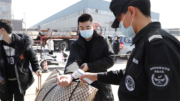 1614732570793236.jpg 1614732570793236.jpg