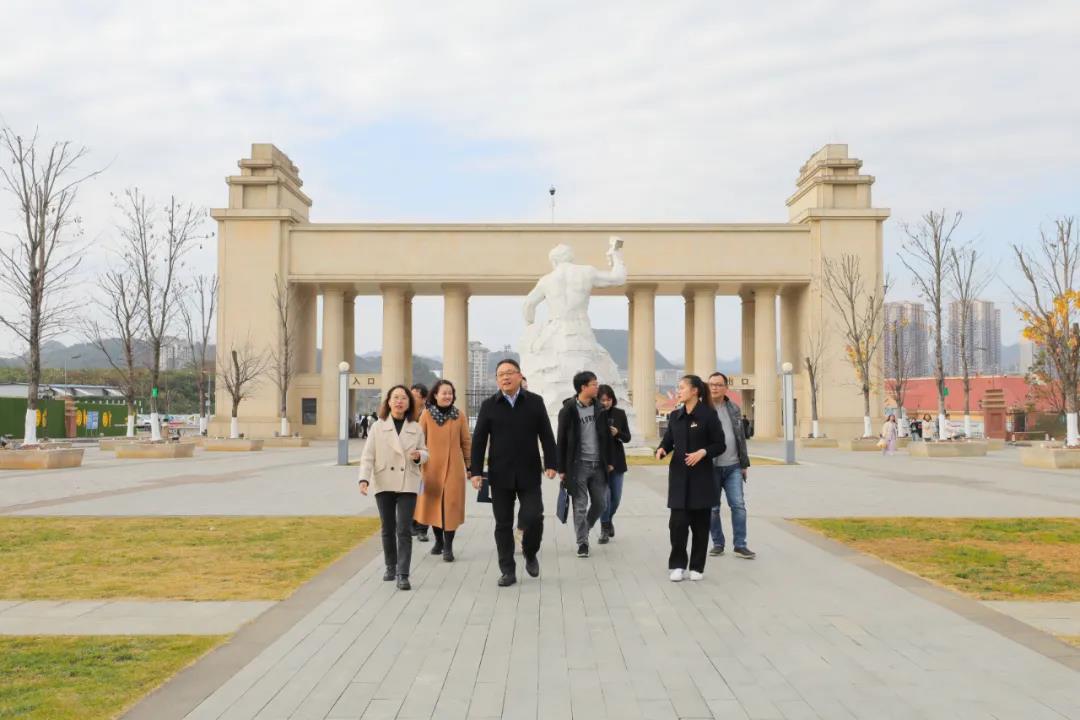 微信图片_20211209085220 - 副本.jpg