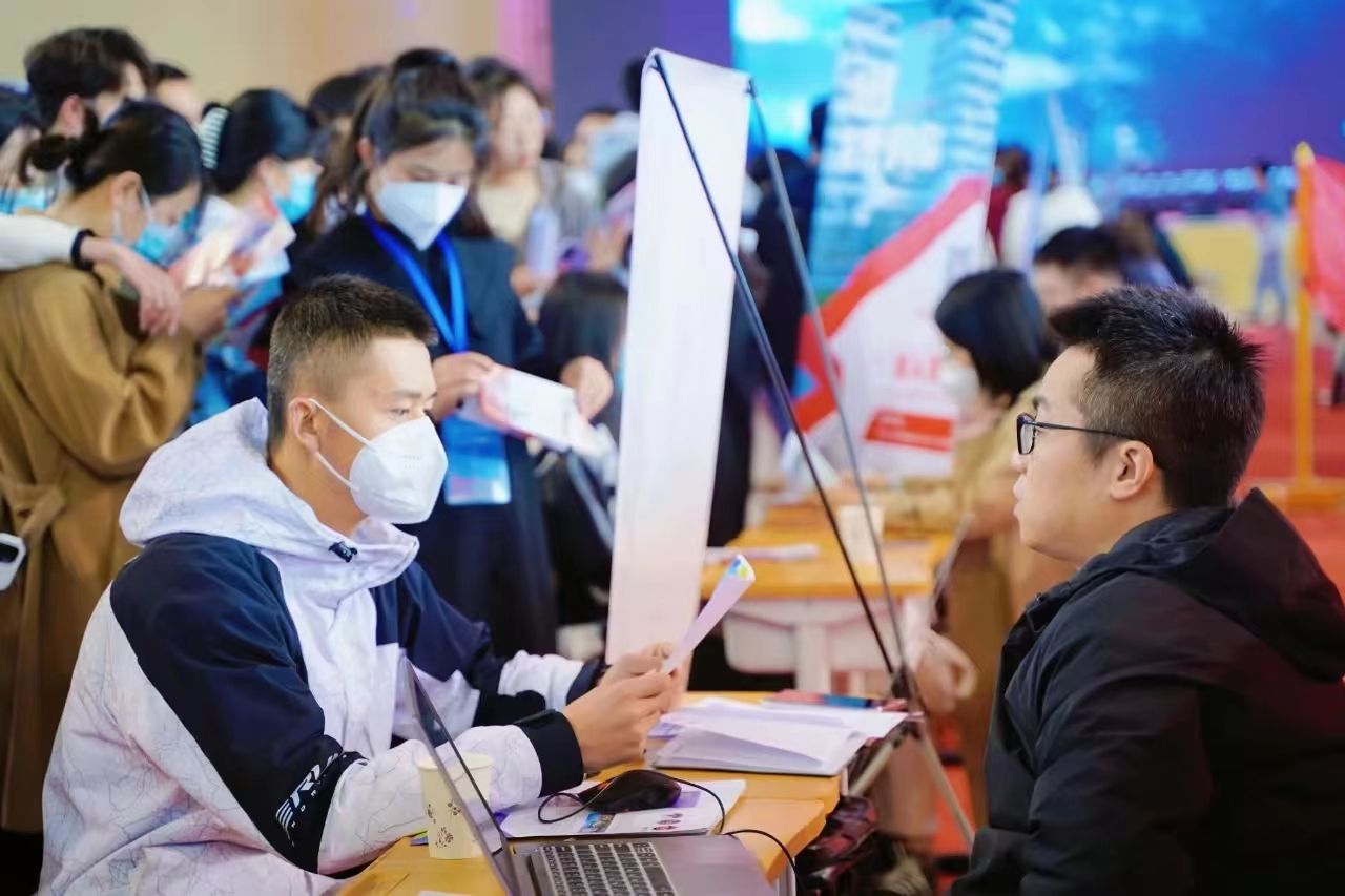 甘肃省 甘肃 省委常委 省委 常委 副省长 省长 张锦刚 张锦 莅临 兰州 信息 科技学院 科技 学院 调研 指导工作 指导 工作